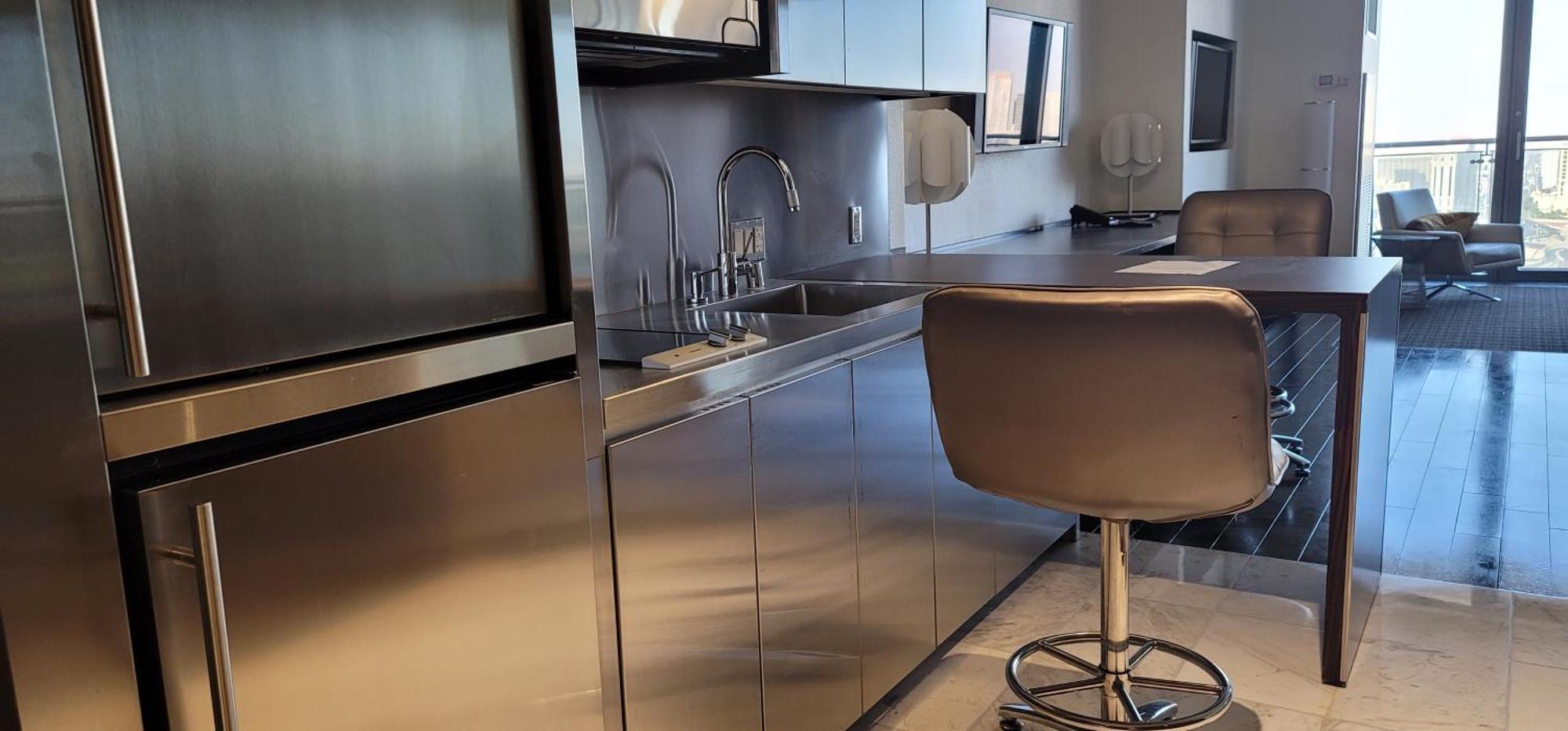 Palms Place Luxury 35th Floor Unit With Amazing Strip View * Las Vegas